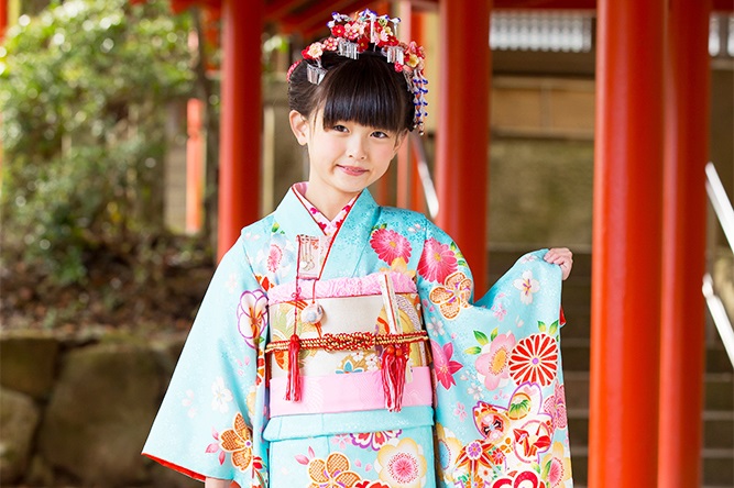 年の七五三 3歳の女の子に人気の着物の色は 晴れ着の丸昌横浜店 晴れ着のアレコレ