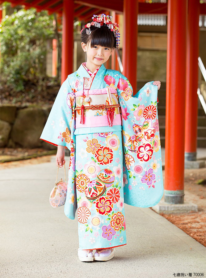 年の七五三 7歳の女の子に人気の着物の色は 晴れ着の丸昌横浜店 晴れ着のアレコレ